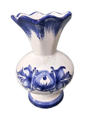 Vintage White porcelain bulb shaped vase in a vibrant cobalt blue design